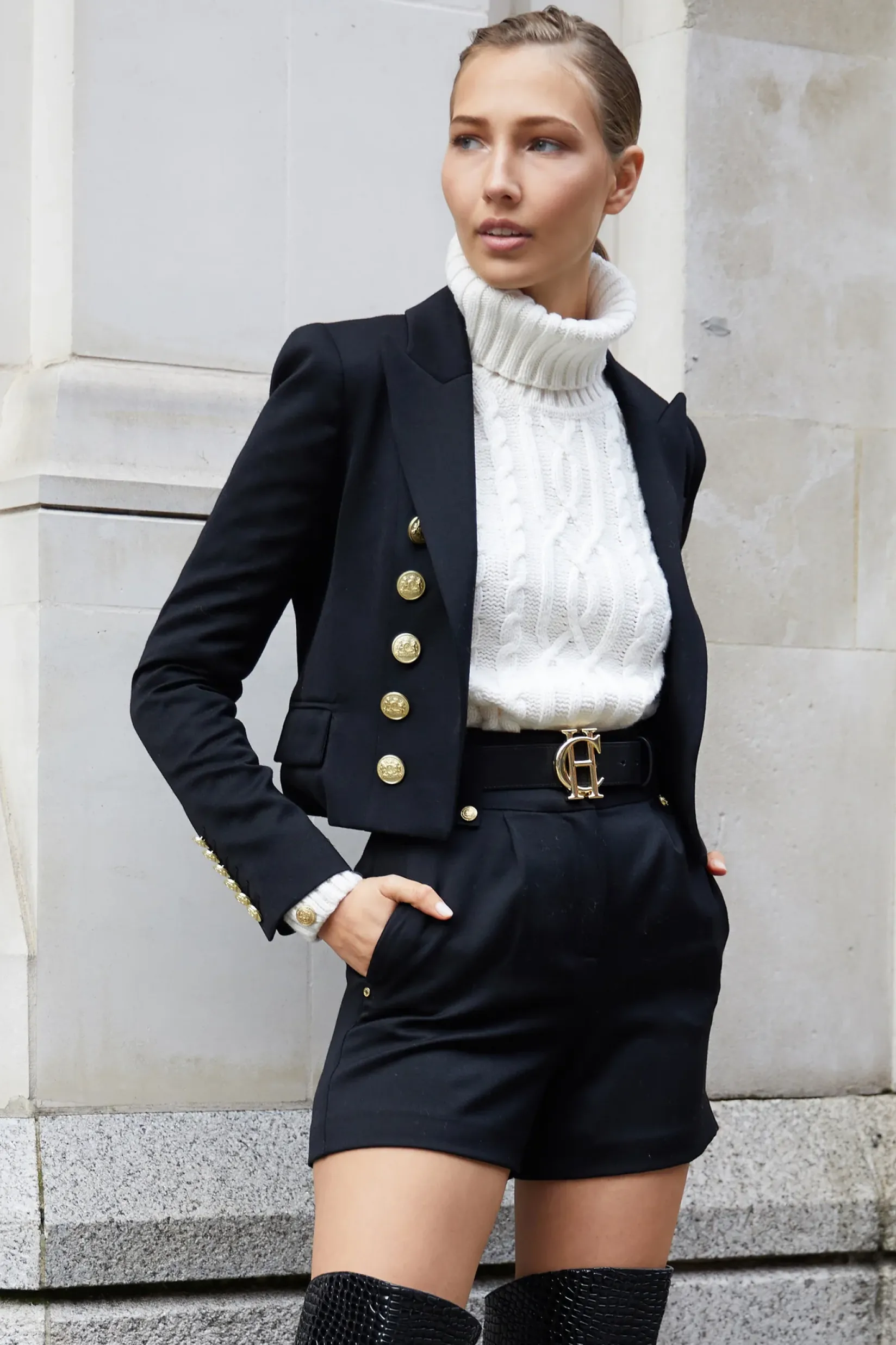 Holland Cooper Blazers|The Date Night Edit-Brompton Jacket Black Barathea