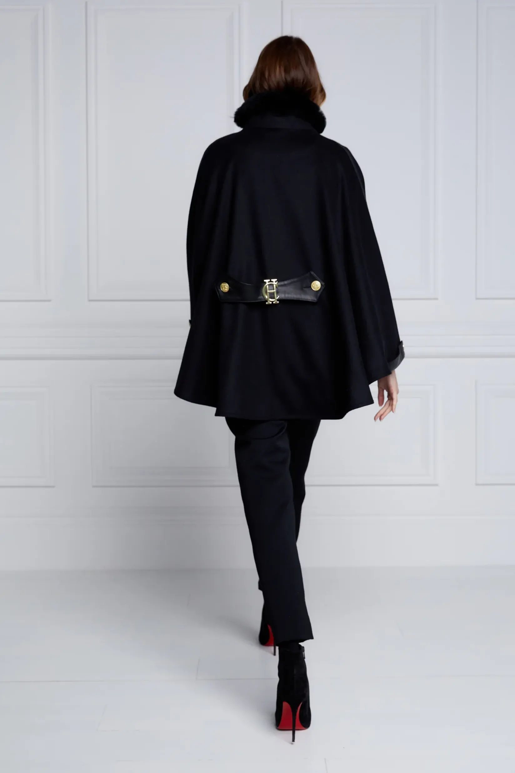 Holland Cooper Capes-Chiltern Cape Soft Black