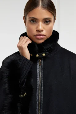 Holland Cooper Capes-Gold Label Chiltern Cape Soft Black