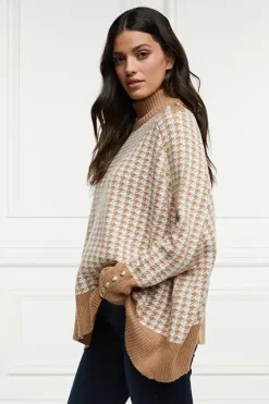 Holland Cooper Knitwear|Bump Friendly Collection-Kingsbury Cape Knit Camel Houndstooth