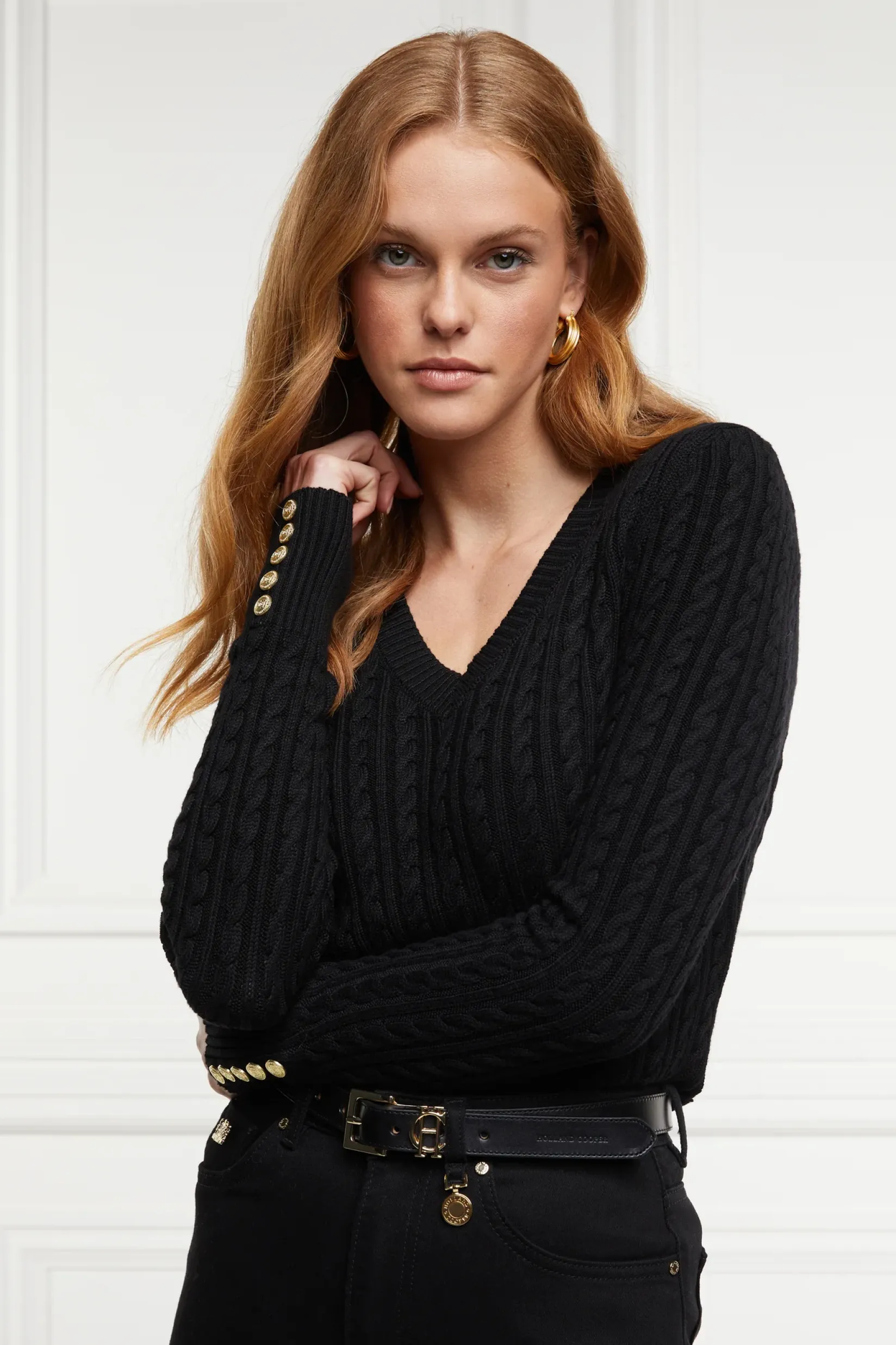 Holland Cooper Knitwear|Bump Friendly Collection-Seattle V-Neck Knit Black