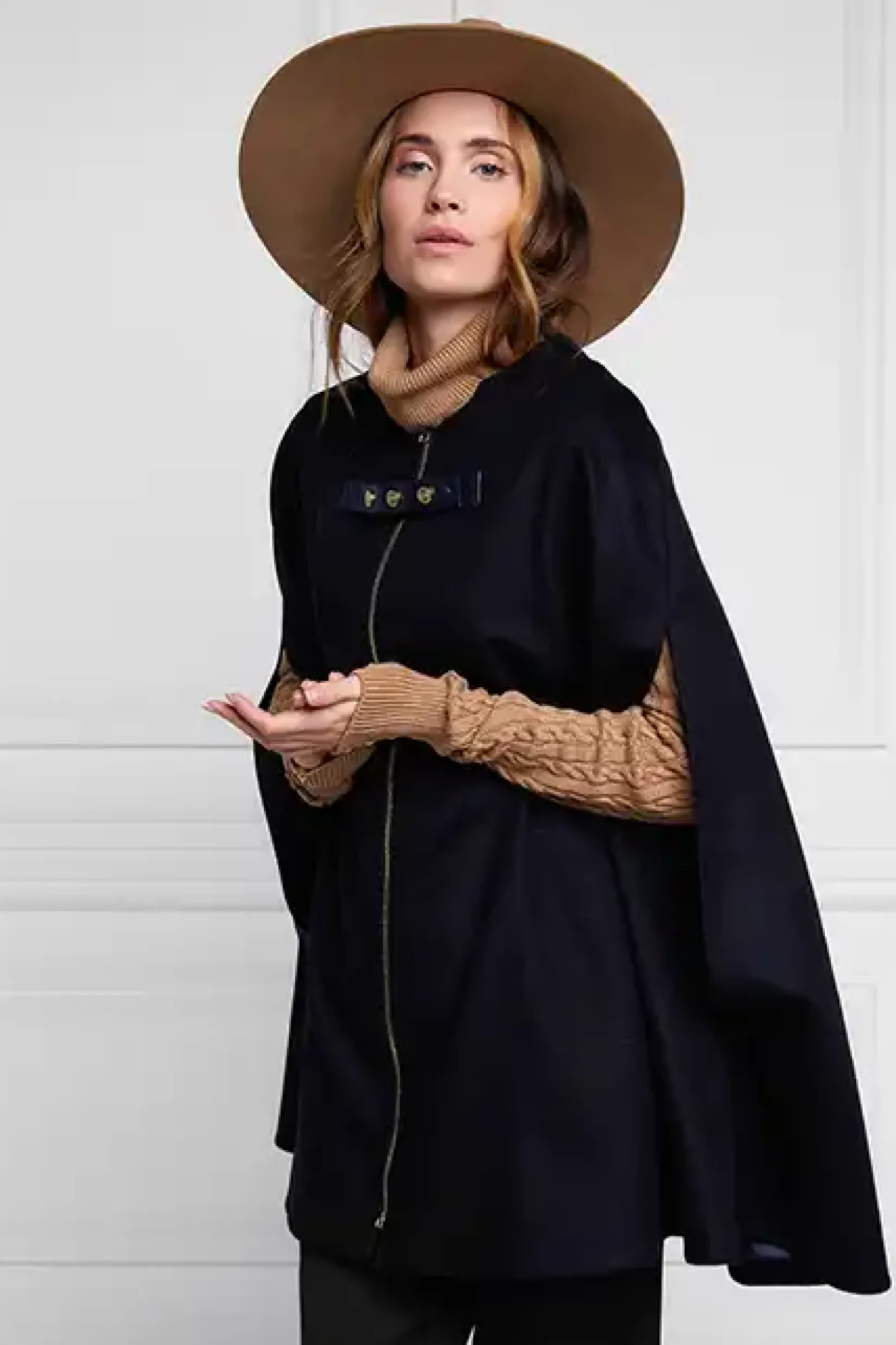 Holland Cooper Capes-Slim Cape Soft Navy