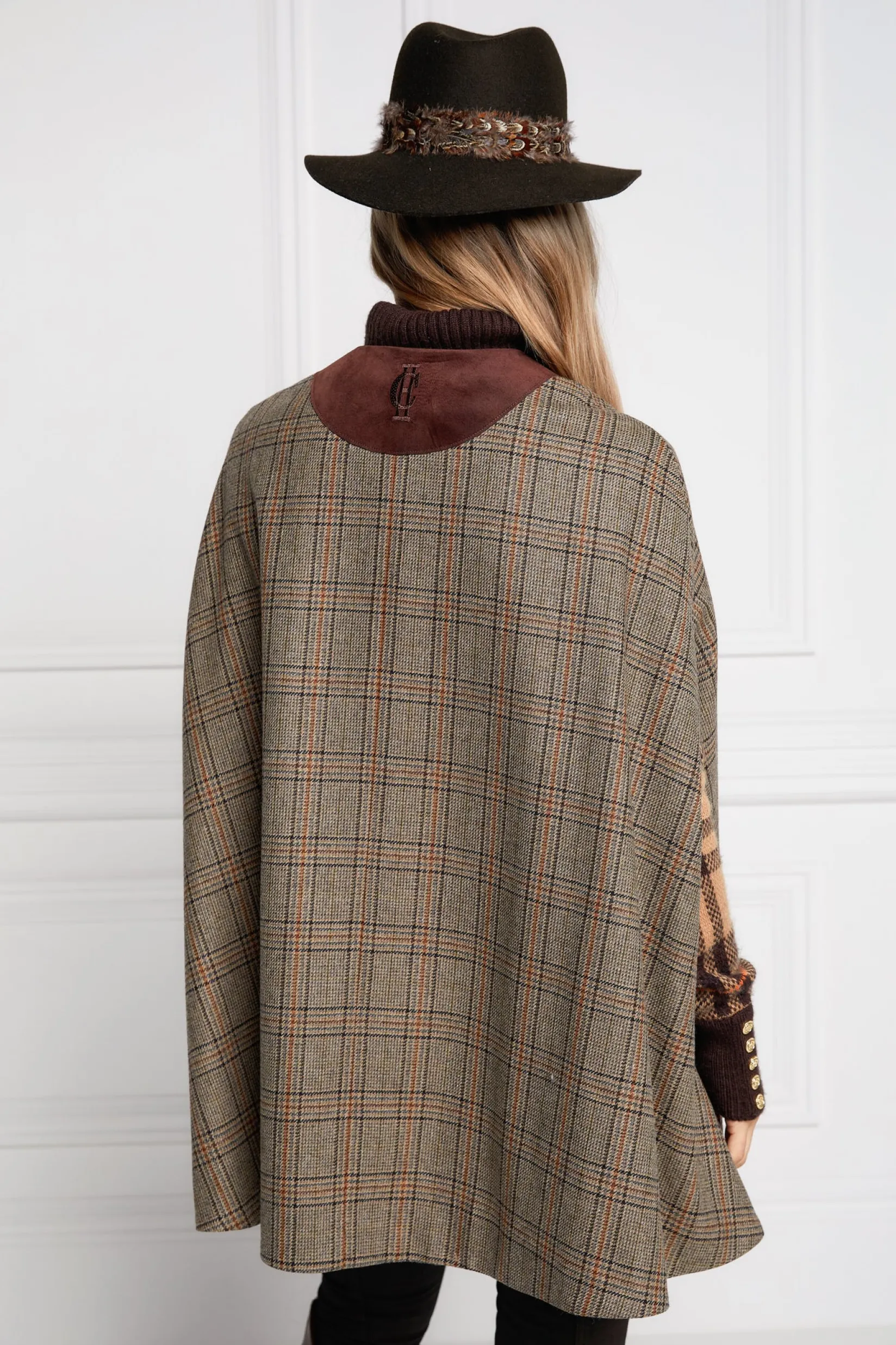 Holland Cooper Capes-Slim Cape Bourbon Tweed