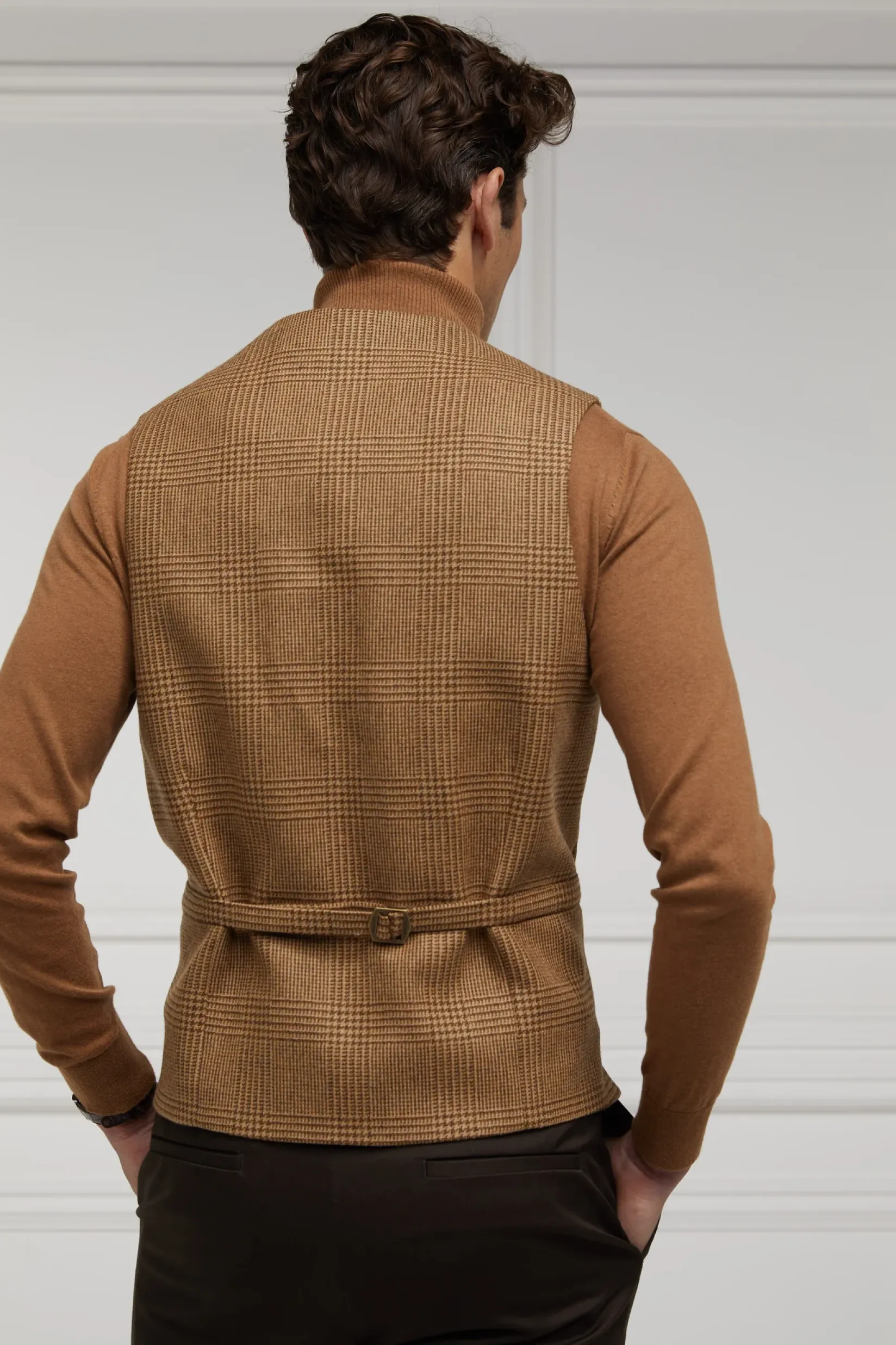 Holland Cooper Waistcoats|Shop By Product-St James Waistcoat Tawny