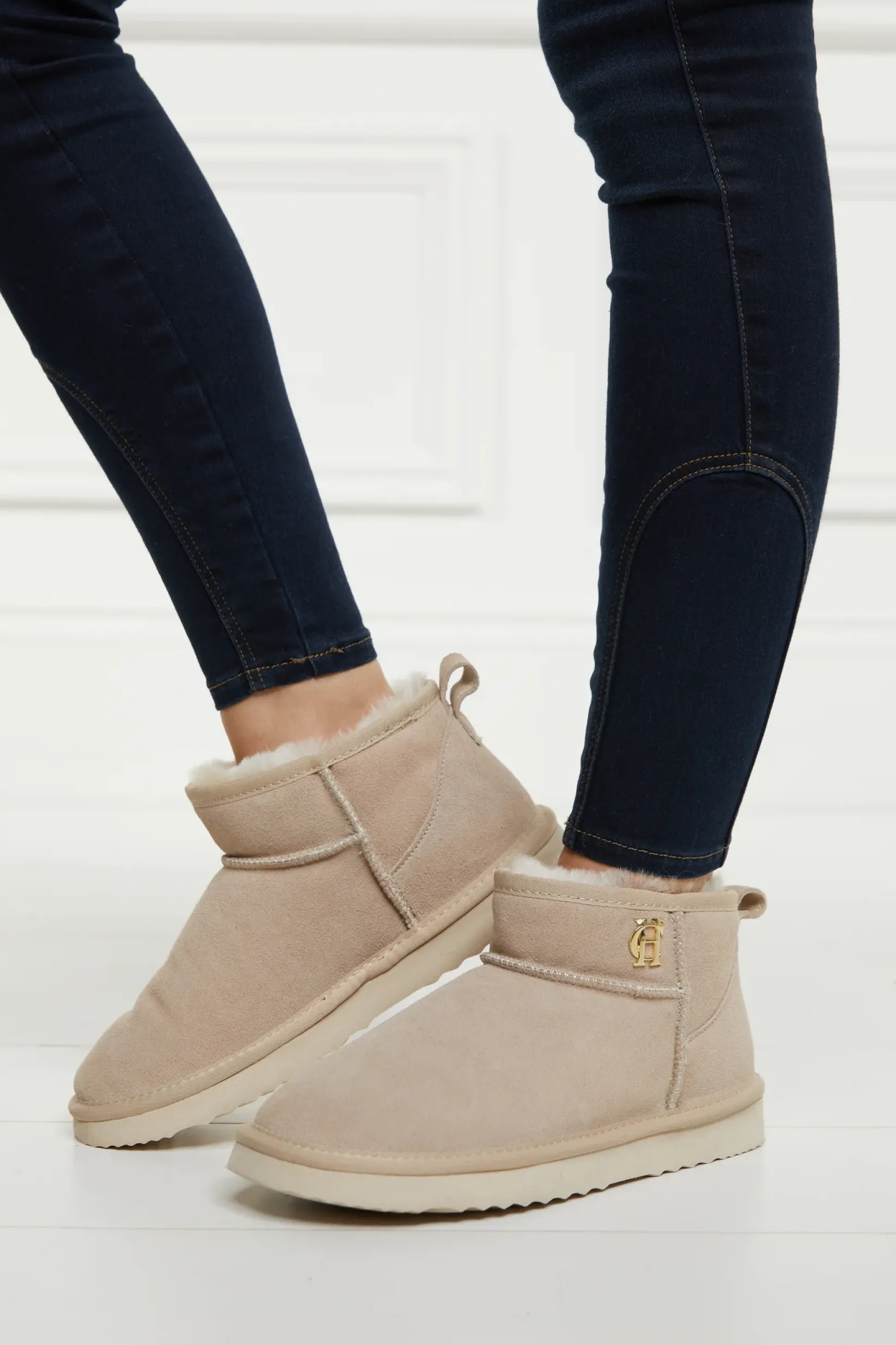 Holland Cooper Shearling Boots|Boots-Ultra Mini Shearling Boot Oyster
